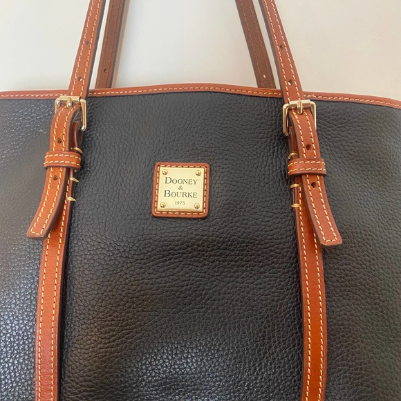 Dooney & Bourke Black Pebble Leather Expandable Tote - Picture 6 of 16